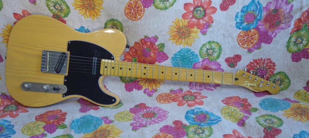 Vista frontale Squier Telecaster CV 50's