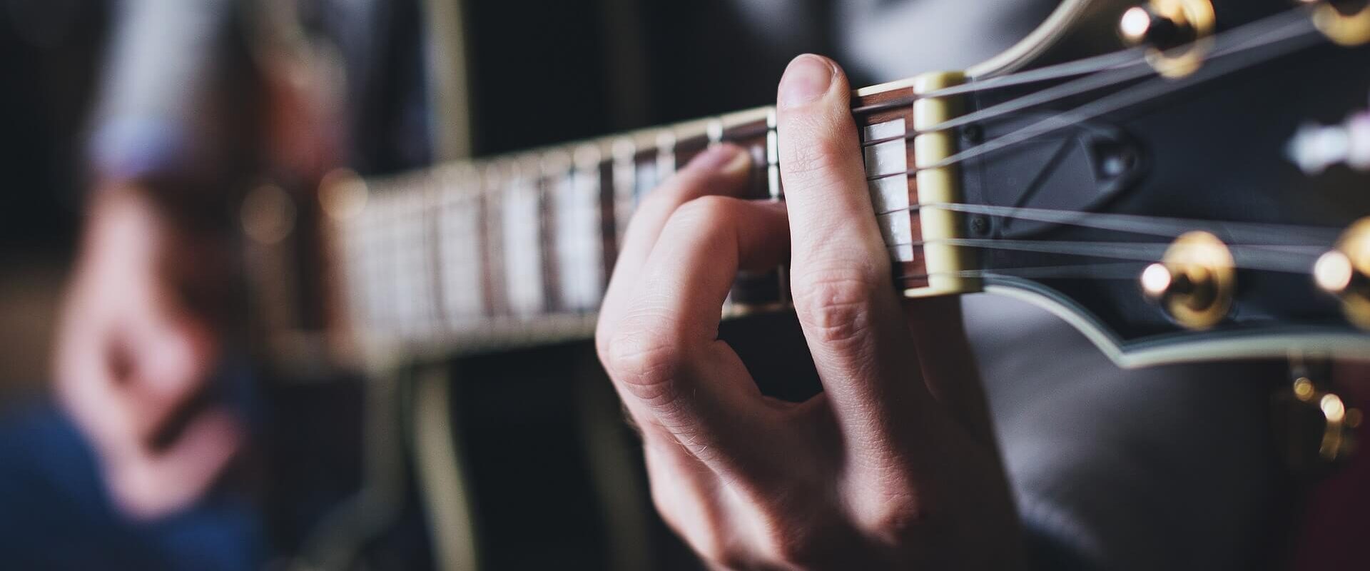 Le migliori chitarre elettriche per iniziare a suonare